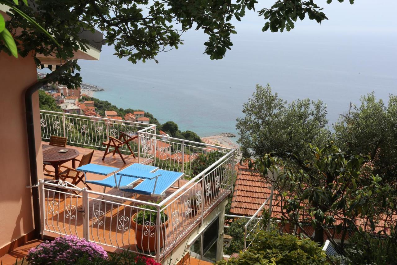 Villa Gio - Terrazza Nel Blu Берджеджи Экстерьер фото