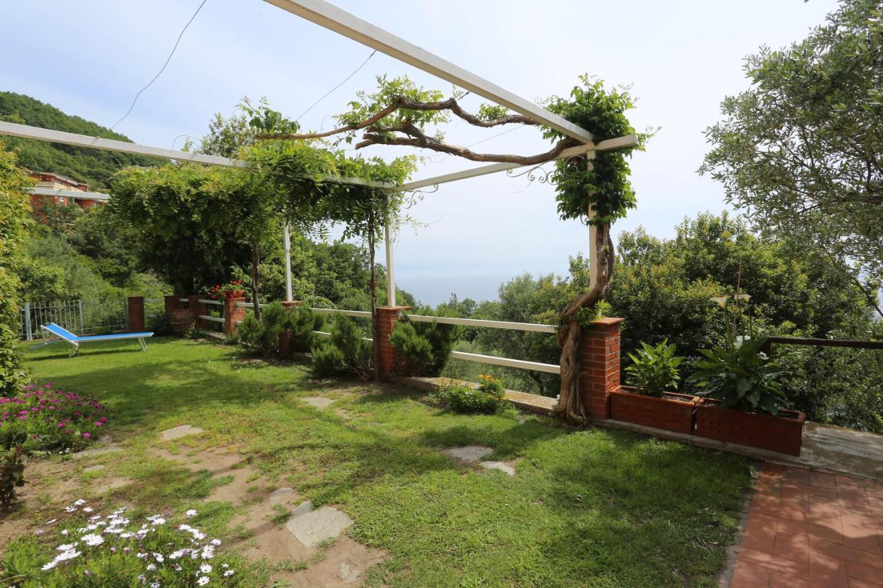 Villa Gio - Terrazza Nel Blu Берджеджи Экстерьер фото